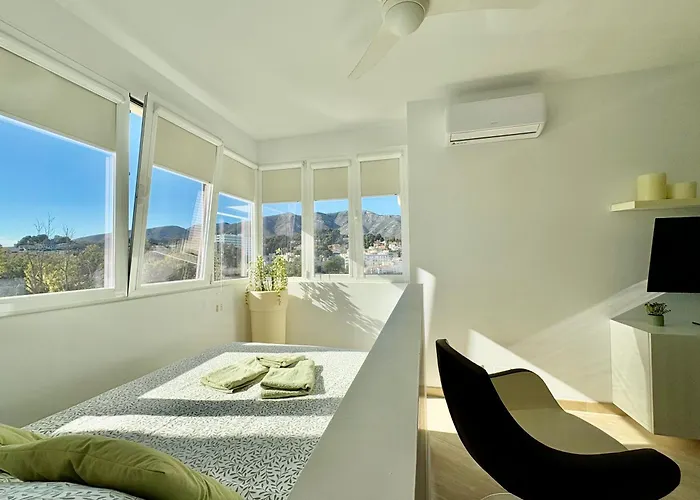 Hill 435 Апартаменты Торремолинос